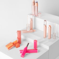 Design Innovation for Cosmetics: Two-Shot Injection